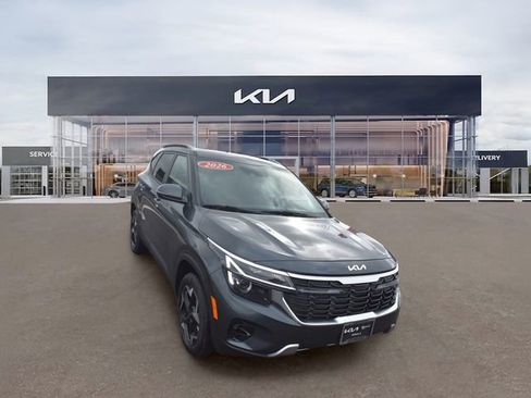New 2026 Kia Seltos S AWD/4WD image 10