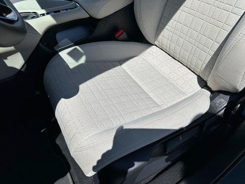 Used 2024 Honda HR-V LX image 23