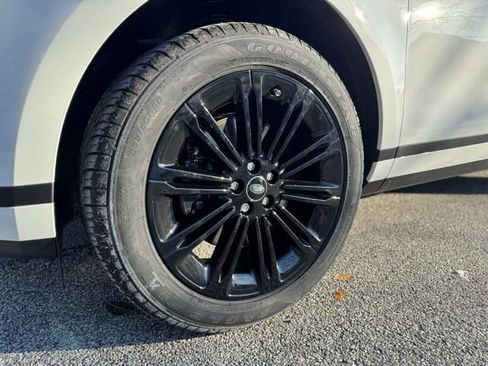 New 2026 Land Rover Range Rover Evoque S AWD/4WD image 2