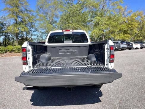 New 2026 Nissan Frontier S w/ Tow Package AWD/4WD image 8