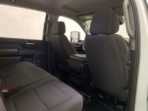 Used 2024 Chevrolet Silverado 2500 W/T w/ WT Convenience Package AWD/4WD image 31