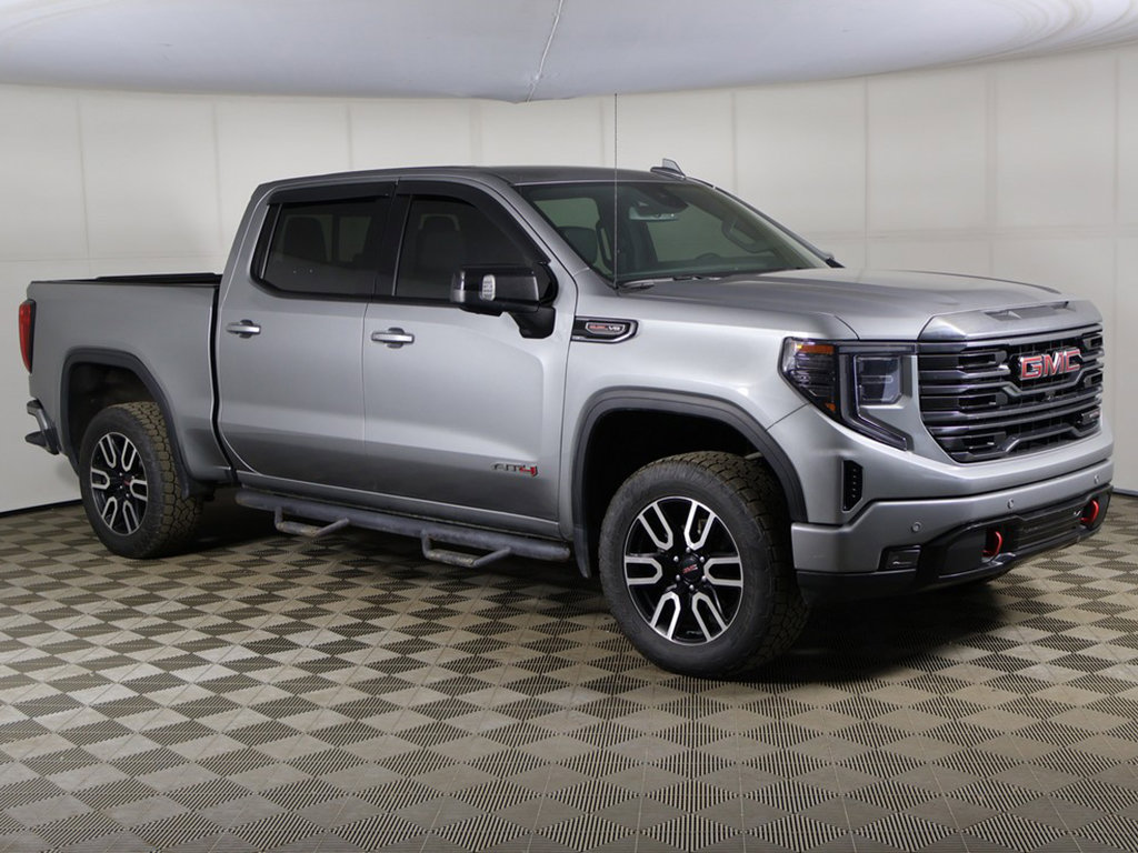 Used 2023 GMC Sierra 1500 AT4 w/ AT4 Preferred Package AWD/4WD image 2