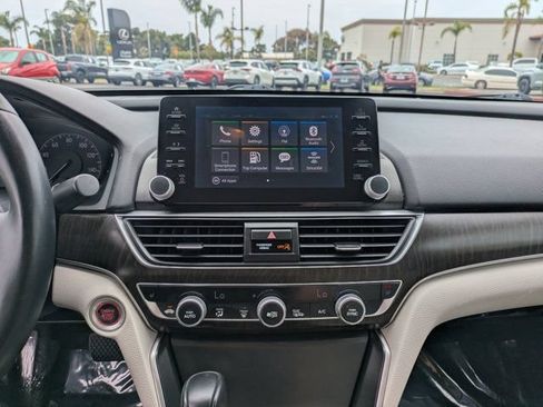 Used 2018 Honda Accord EX-L image 23