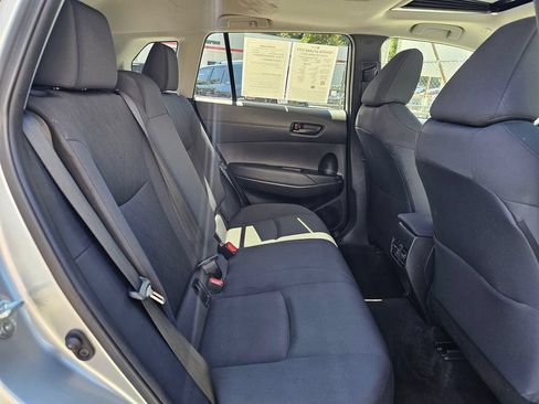 Certified 2024 Toyota Corolla Cross LE w/ Moonroof Package AWD/4WD image 11