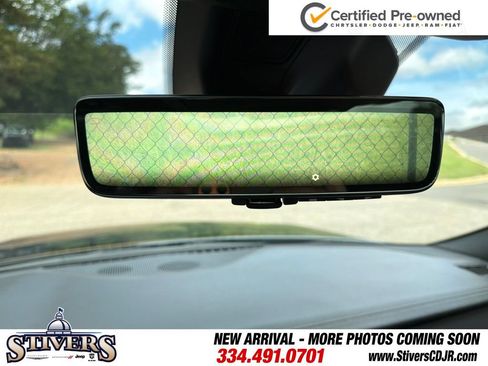 Certified 2025 Jeep Grand Cherokee Limited w/ Luxury Tech Group II RWD image 14