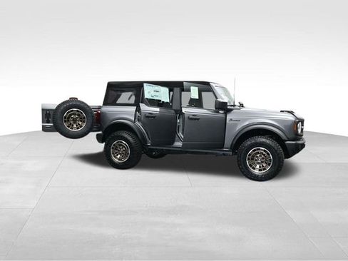 New 2025 Ford Bronco 4-Door image 45