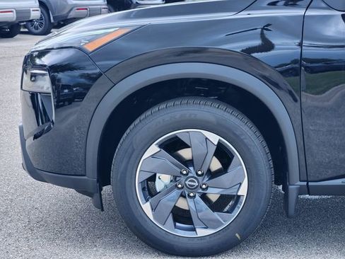 New 2026 Nissan Rogue SV image 5