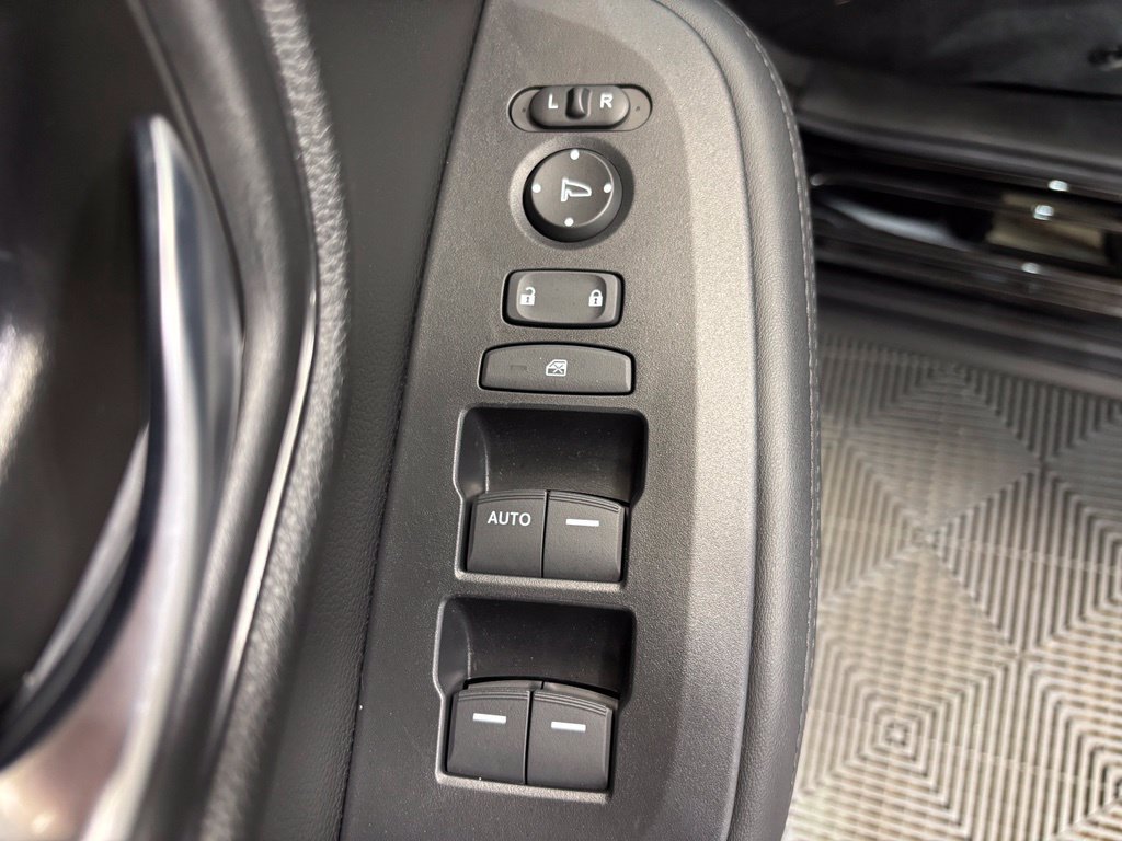 Certified 2024 Honda HR-V LX image 24