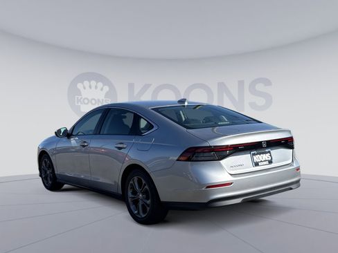 Used 2023 Honda Accord EX image 4