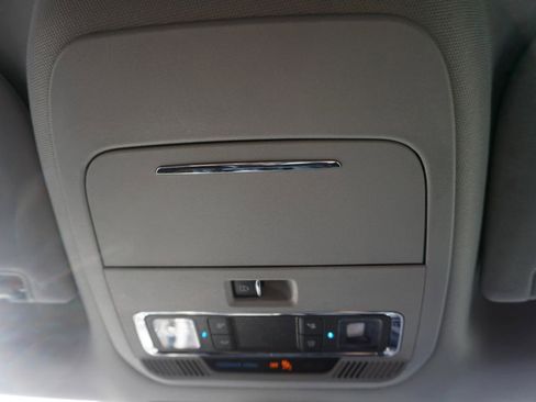 Used 2021 Ford F150 Lariat image 32