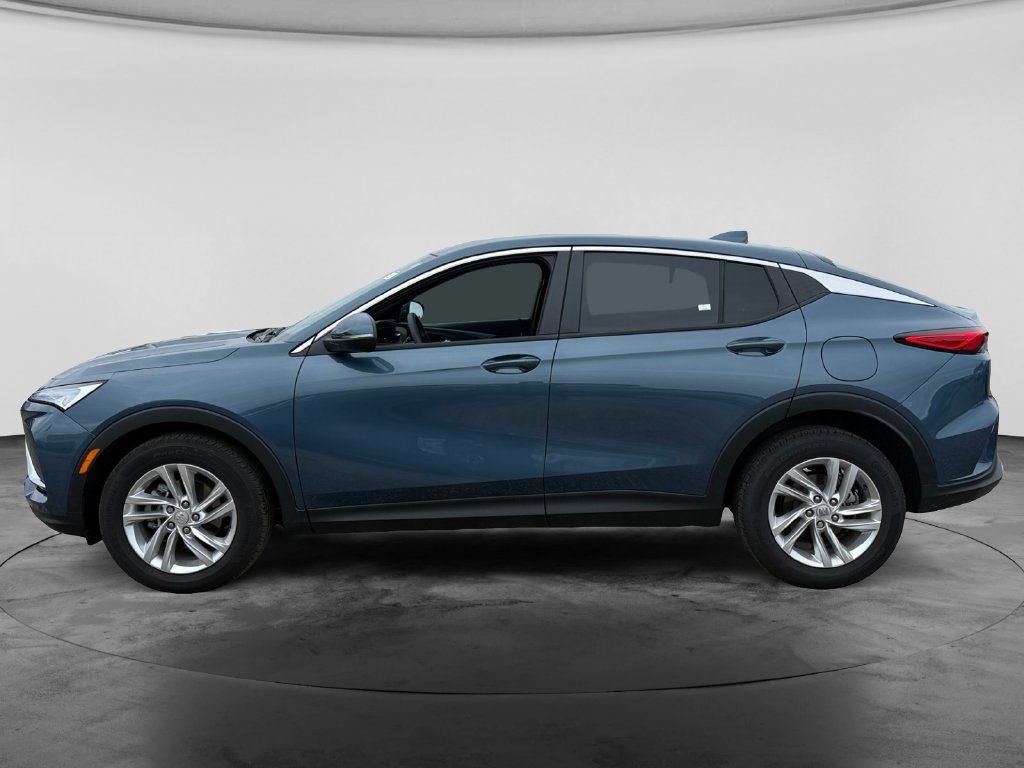 Used 2025 Buick Envista Preferred FWD image 5
