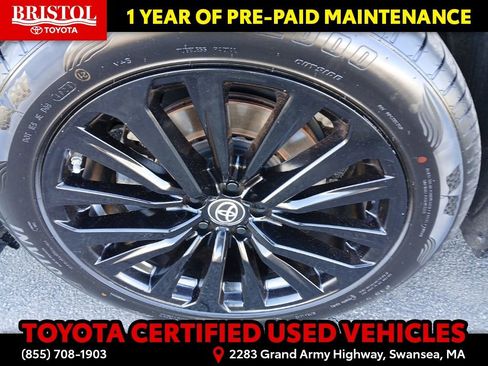 Certified 2023 Toyota Highlander XSE image 10
