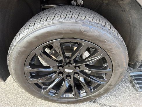 Used 2024 Cadillac Escalade Sport Platinum w/ LPO, ONYX Package image 11
