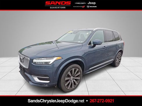 Used 2023 Volvo XC90 B5 Plus w/ Protection Package AWD/4WD image 1