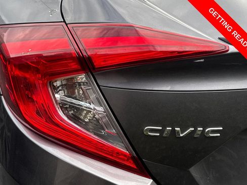 Used 2019 Honda Civic EX image 7