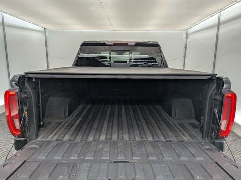 Used 2022 GMC Sierra 1500 SLT w/ SLT Premium Plus Package image 36
