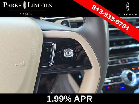 Used 2022 Lincoln Corsair FWD w/ Premium Package image 32