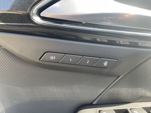 New 2025 Buick Envision Preferred image 13