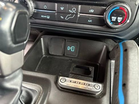 Used 2021 Ford Bronco Black Diamond w/ Sasquatch Package image 20