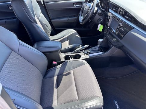 Used 2015 Toyota Corolla S FWD image 9