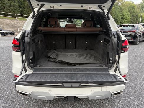 Used 2024 BMW X5 xDrive40i w/ Premium Package AWD/4WD image 7