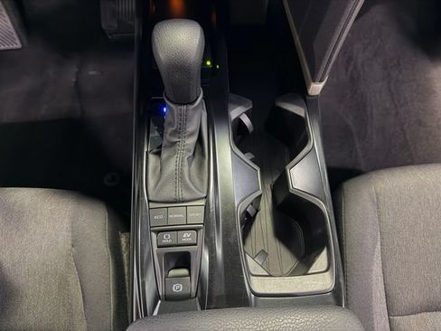 Used 2025 Toyota Camry LE FWD image 23