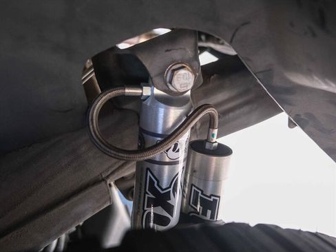 Used 2004 HUMMER H2 w/ Chrome Appearance Package image 47