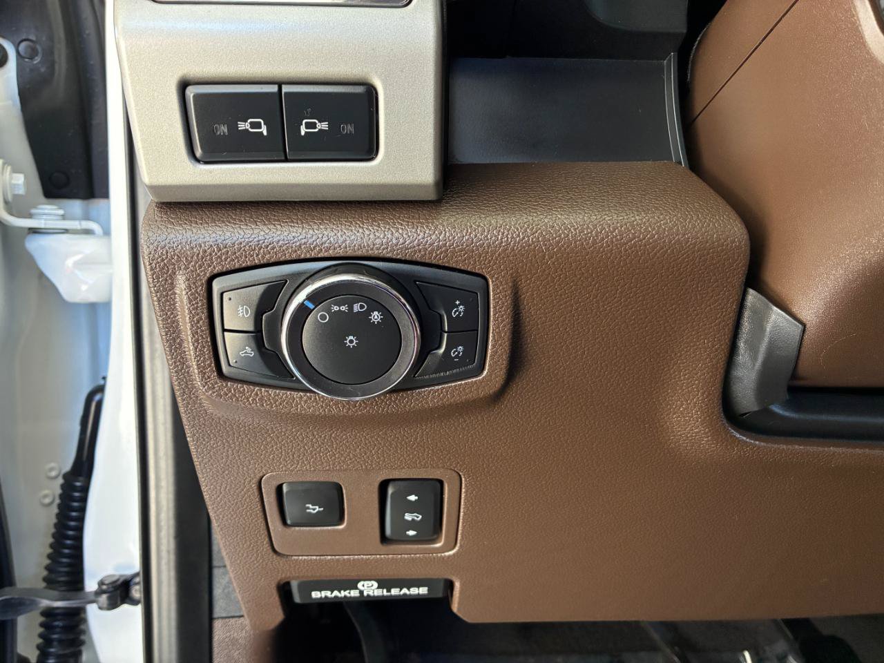 Used 2020 Ford F250 King Ranch w/ Chrome Package AWD/4WD image 28