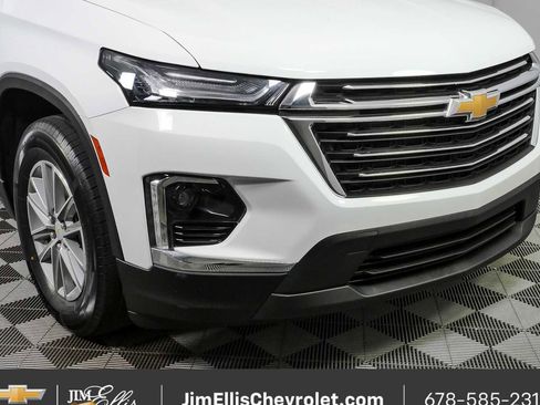 Used 2023 Chevrolet Traverse LT FWD image 37