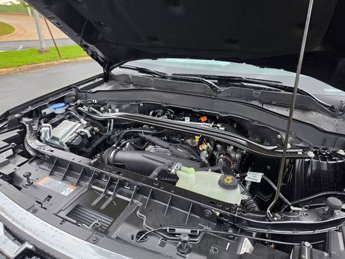 New 2026 Ford Explorer Platinum image 23