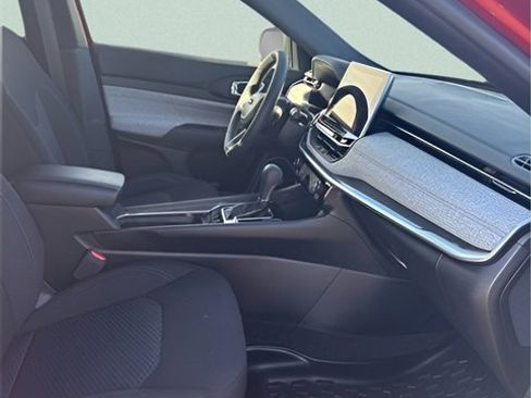 Used 2024 Jeep Compass Sport image 28