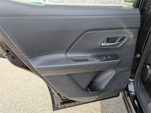 New 2026 Nissan Kicks SV image 24