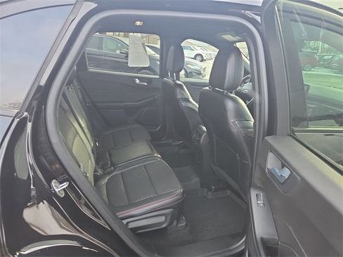 Certified 2024 Ford Escape ST-Line w/ Tech Pack #1 image 20