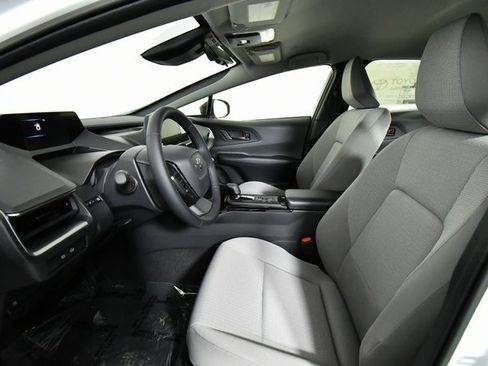 New 2026 Toyota Prius LE image 5