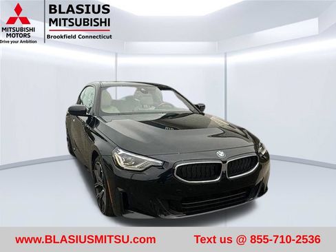 Used 2023 BMW 230i xDrive Coupe w/ Premium Package AWD/4WD image 7