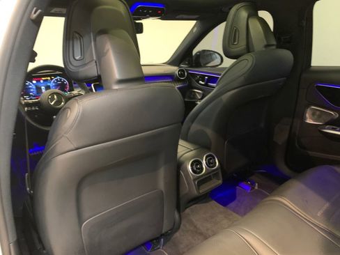 Used 2024 Mercedes-Benz C 300 4MATIC Sedan w/ Pinnacle Trim Package image 46