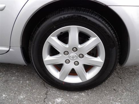 Used 2006 Toyota Avalon image 29