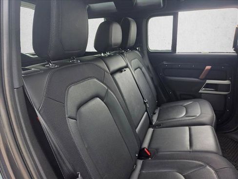Used 2023 Land Rover Defender 110 X-Dynamic SE AWD/4WD image 15