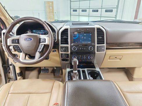 Used 2018 Ford F150 Lariat image 25