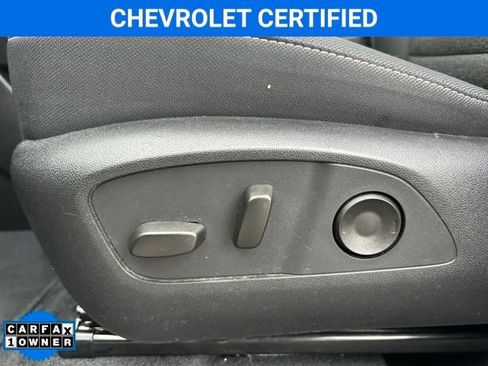 Certified 2025 Chevrolet Traverse LT w/ Sun and Wheel Package image 21