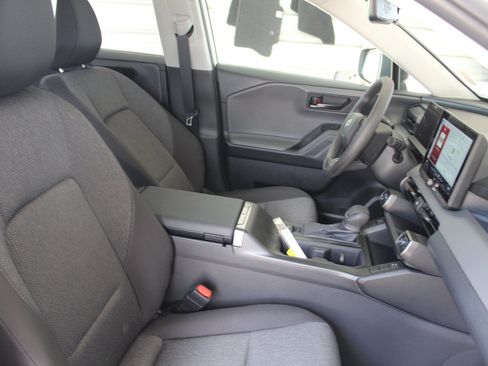Used 2026 Toyota RAV4 LE FWD image 21