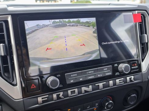 New 2026 Nissan Frontier SV AWD/4WD image 4