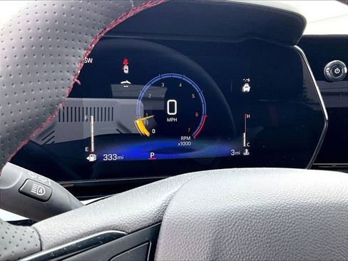 New 2026 Chevrolet Trax RS w/ Driver Confidence Package FWD image 20