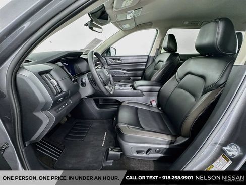 Certified 2026 Nissan Pathfinder SL FWD image 20