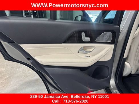 Used 2020 Mercedes-Benz GLE 350 w/ 3rd Row Seat Package image 32