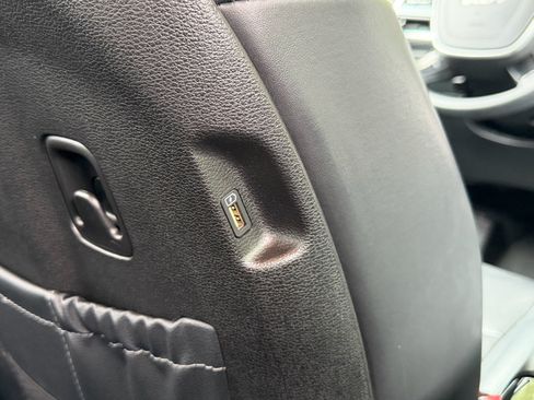 Used 2022 Kia Telluride LX AWD/4WD image 35