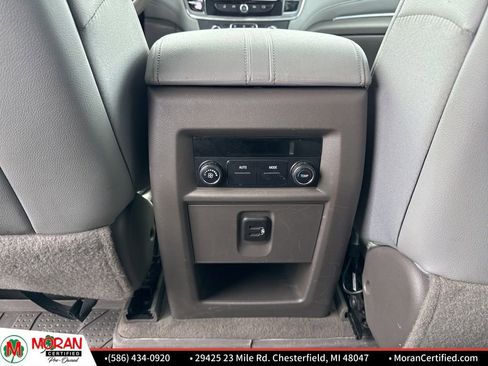 Used 2020 Chevrolet Traverse LT w/ LPO, Floor Liner Package image 25