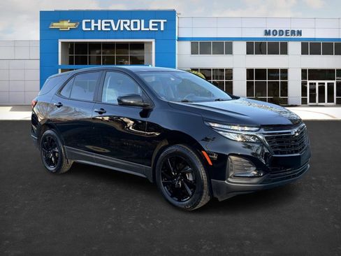 Used 2023 Chevrolet Equinox LS w/ LS Convenience Package image 6