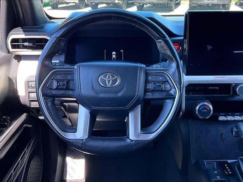 Certified 2024 Toyota Tacoma TRD Off-Road image 6