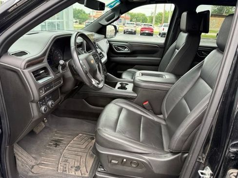 Used 2021 Chevrolet Suburban LT w/ Rear Media and Nav Package AWD/4WD image 7
